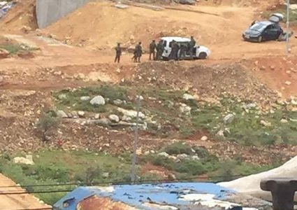 قوة إسرائيلية خاصة تعتقل شابًا شرقي نابلس