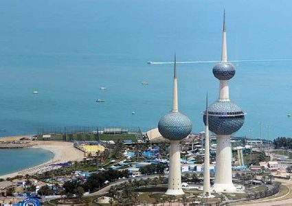 السلطات الكويتية تحقق مع امرأة عذبت طفليها بمشاركة صديقيها