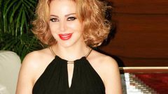"صورة" سوزان نجم الدين تتعرض لهبوط حاد فى الدورة الدموية
