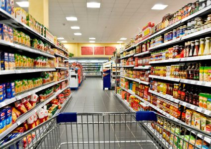 إغلاق متجر في البيرة يستخدم للترويج وتوزيع المخدرات