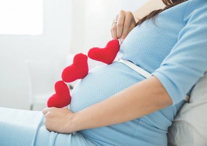 للسيدات.. أطعمة احذرى تناولها أثناء الحمل