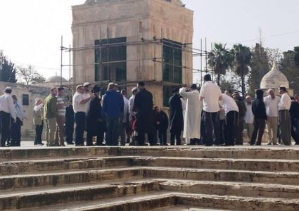 276 مستوطنا يقتحمون المسجد الأقصى