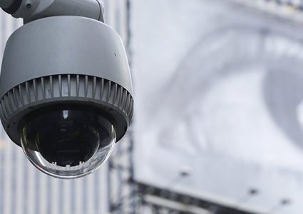 كاميرات لتحديد الجنس والعمر لمنع السرقة