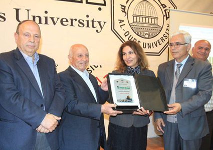 مهرجان زهرة المدائن يكرم مبدعين من أجل القدس بدورته الثانية عشرة