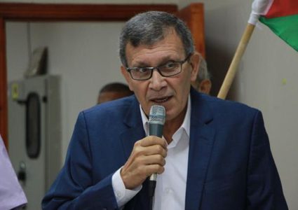 الفتياني:حماس رأت في نفسها شريكا لتسهيل خطة "صفقة القرن"