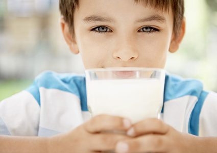 5 أطعمة جيدة لأسنان الأطفال