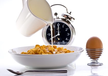 هل يساهم تحديد ساعات تناول الطعام في الوقاية من السكري؟