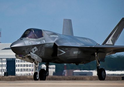 جندلمان يبارك تشكل سربا ثانيا لطائرات "إف-35"