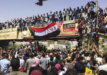 "مسيرة مليونية" للمطالبة بحكم مدني في السودان