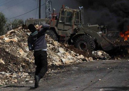 قوات الاحتلال تقمع مسيرة كفر قدوم الاسبوعية