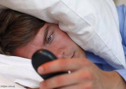 دراسة تكشف أكثر "خرافات" النوم شيوعا وأضرارها