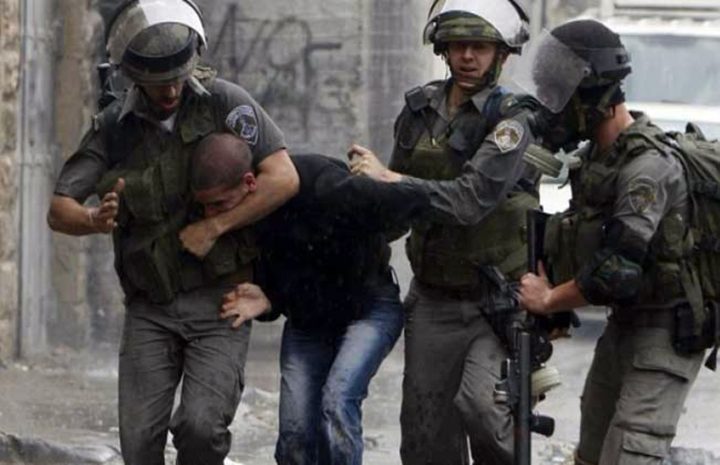 شرطة الاحتلال تعتقل شابا من جنين