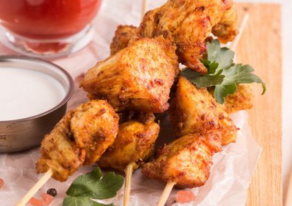 تتبيلة الشيش طاووق بالزبادي