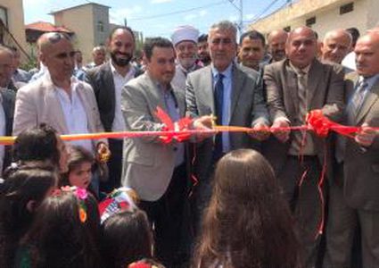 وزير الحكم المحلي يفتتح شارعا رئيسيا غرب جنين