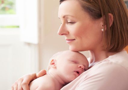 دراسة: الرضاعة الطبيعية تسهم في اكتمال نمو دماغ الأطفال الخدج