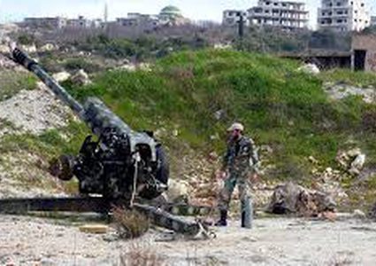 مسلحون يستهدفون السقيلبية بالقذائف والجيش السوري يرد بقوة