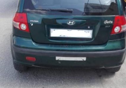 الشرطة تضبط 3 مركبات تحمل لوحات أرقام مزورة