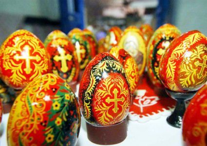 الطوائف المسيحية تحتفل بعيد الفصح