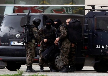 مقتل الفلسطيني زكي مبارك في سجون تركيا