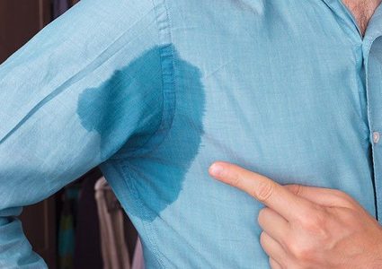 لمن يعانون من التعرق المفرط..نصائح للتعامل مع هذه المشكلة