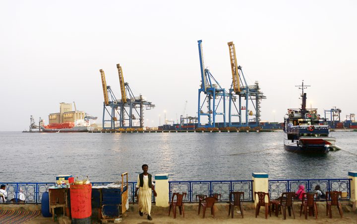 تدفق سلس في نفط السودان رغم إضراب في الميناء السوداني