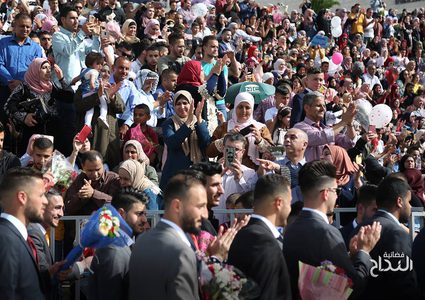 حفل تخرج طلاب كليات التربية والآداب والرياضة