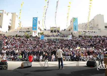 حفل تخرج طلاب كليات التربية والآداب والرياضة