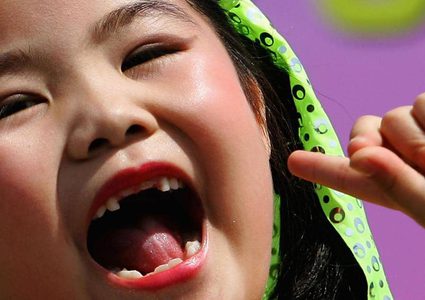 دراسة تكشف حقيقة الرابط بين الجينات وتسوس أسنان الأطفال