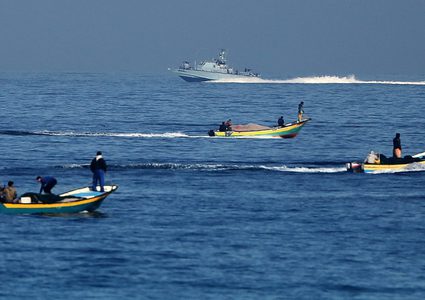 الاحتلال يقلص مساحة الصيد بغزة ل6 ميل