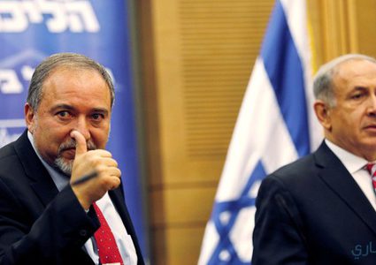 "نتنياهو" يجتمع مع "ليبرمان" لمناقشة تشكيل حكومة إسرائيلية جديدة