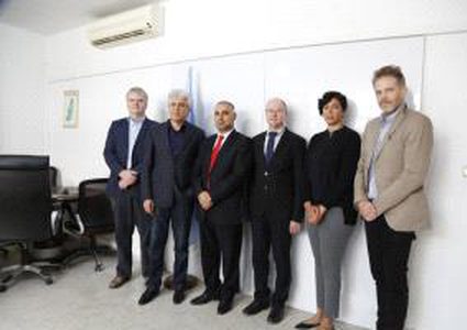 أبو عيطة يبحث مع رئيس مكتب الأمم المتحدة الأوضاع في غزة