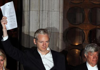 محكمة بريطانية: السجن 50 أسبوعاً لمؤسس "ويكيليكس"