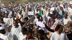 الغارديان: معتقلون سابقون يعودون إلى الخطوط الأمامية في السودان