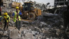 300 ألف عامل معطّل عن العمل في غزة