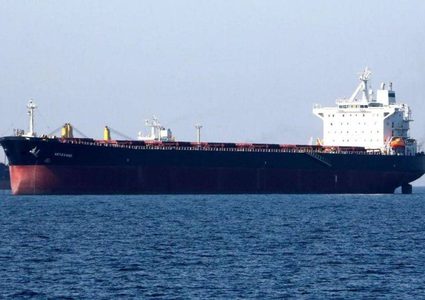 بدء سريان إلغاء الإعفاءات الأميركية لمستوردي النفط الإيراني