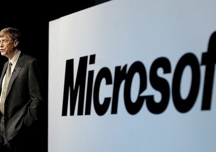 مايكروسوفت تلحق بآبل في "نادي التريليون دولار"