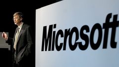 مايكروسوفت تلحق بآبل في "نادي التريليون دولار"