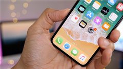 مفاجأة آيفون.. فتح الهاتف بـ"البصمات والخدود"