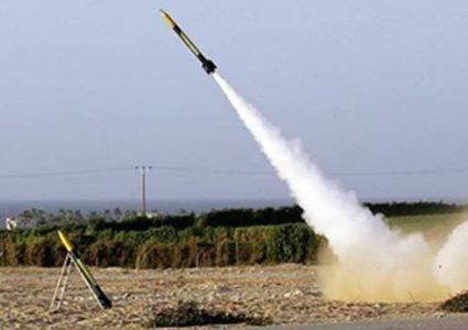 قوات الاحتلال تتأهب في اسرائيل خوفاً من هجمات صاروخية