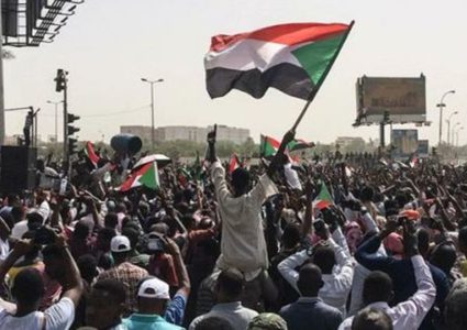 وثيقة "الحرية والتغيير" على طاولة المجلس العسكري السوداني