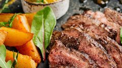 ستيك لحم بالصوص