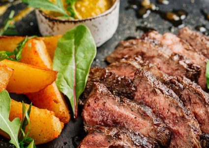 ستيك لحم بالصوص