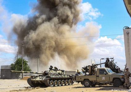 مقتل 8 جنود في هجوم على معسكر للجيش الليبي في سبها