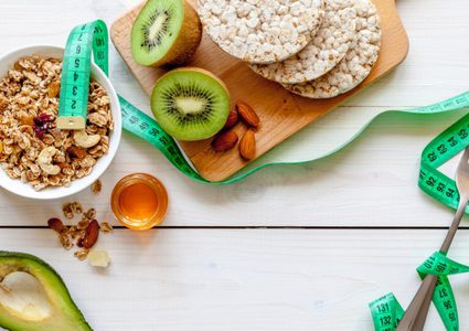 5 أطعمة يومية تسرّع فقدان الوزن