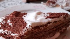 حلى طبقات بالنوتيلا والكريمة