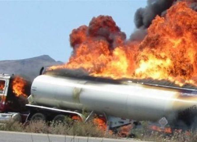 55 قتيلا بانفجار "شاحنة صهريج" في النيجر