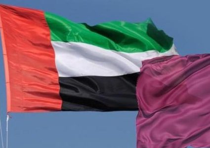 بعد أيام من دخوله مياهها.. الإمارات تفرج عن زورق عسكري قطري