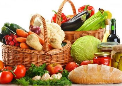 لتجنب العطش في رمضان.. 5 أطعمة تجنبها وأخرى لا تفوتها