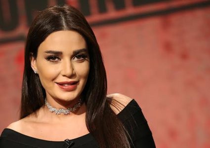 سيرين عبد النور تكشف تفاصيل عن منى واصف