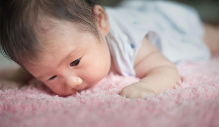 “FDA” توافق على أول علاج للأطفال المصابين بمتلازمة الوهن العضلي